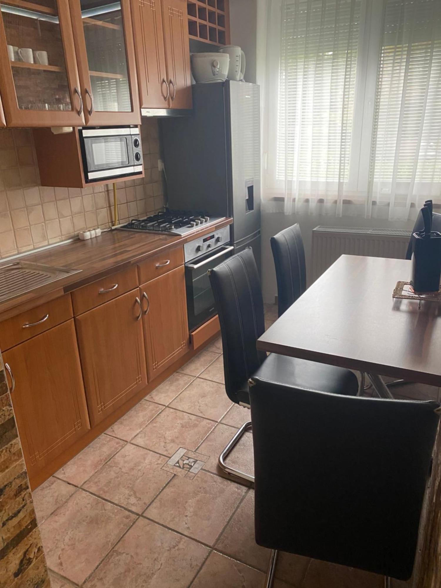 Angela Apartman Hajdúszoboszló Екстериор снимка